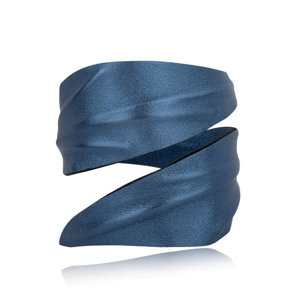 Leather Bracelet Black Swan